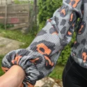 Sweter damski zapinany z dekoltem V FERRA Sweter damski zapinany z dekoltem V FERRA